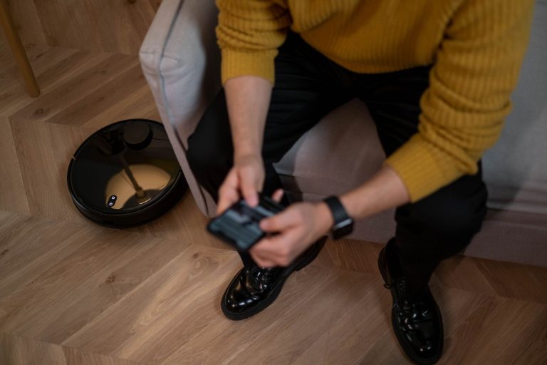 Aspirateur robot : comparatif des critères qui comptent