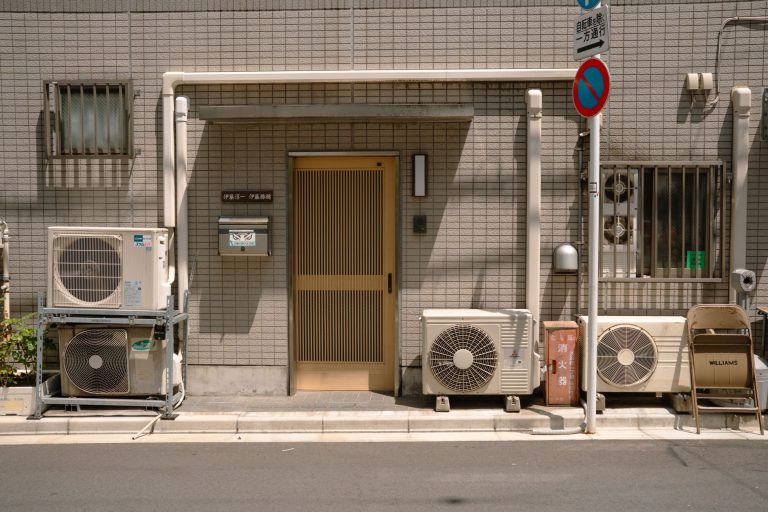 Pompe à chaleur : TVA, éco-PTZ et aides — le point 2026