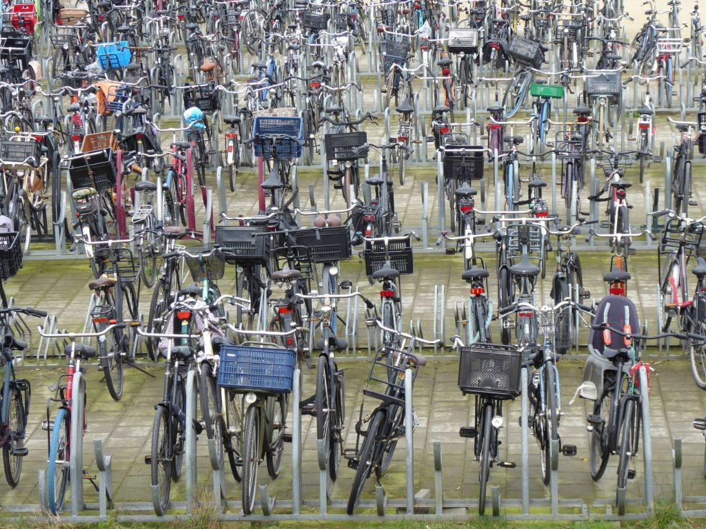 Faites du vélo à Toulouse : une solution économique face à la flambée du prix des carburants