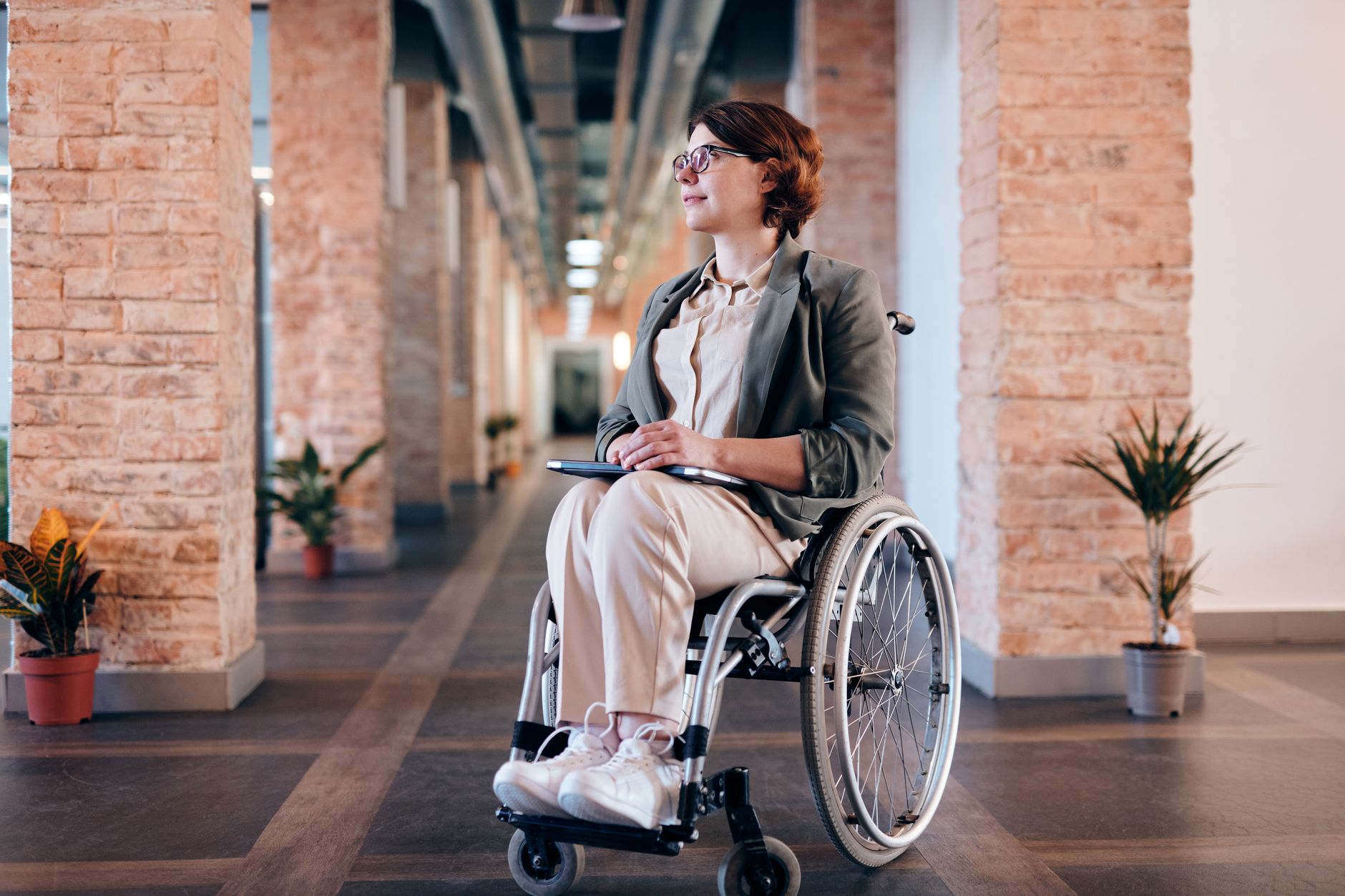 Prix ascenseur pour fauteuil roulant : fourchettes 4 000 €–25
