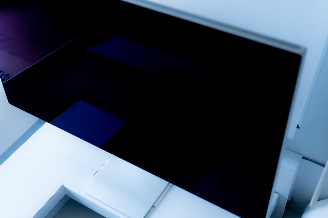 OLED ou QLED : quel téléviseur choisir selon l'usage