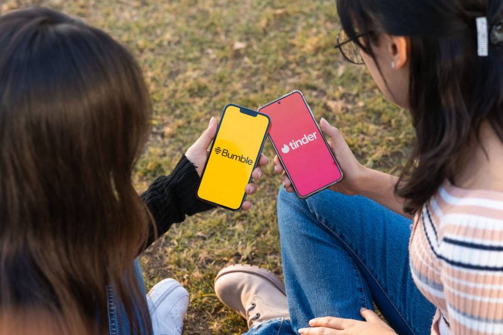 Appli de rencontre : les points à vérifier avant de s'abonner