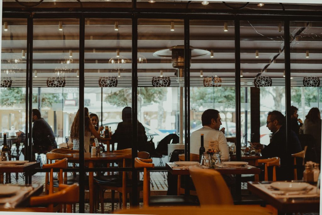 Baisse des prix en brasserie : un souffle d'air frais pour les Toulousains face à l'inflation