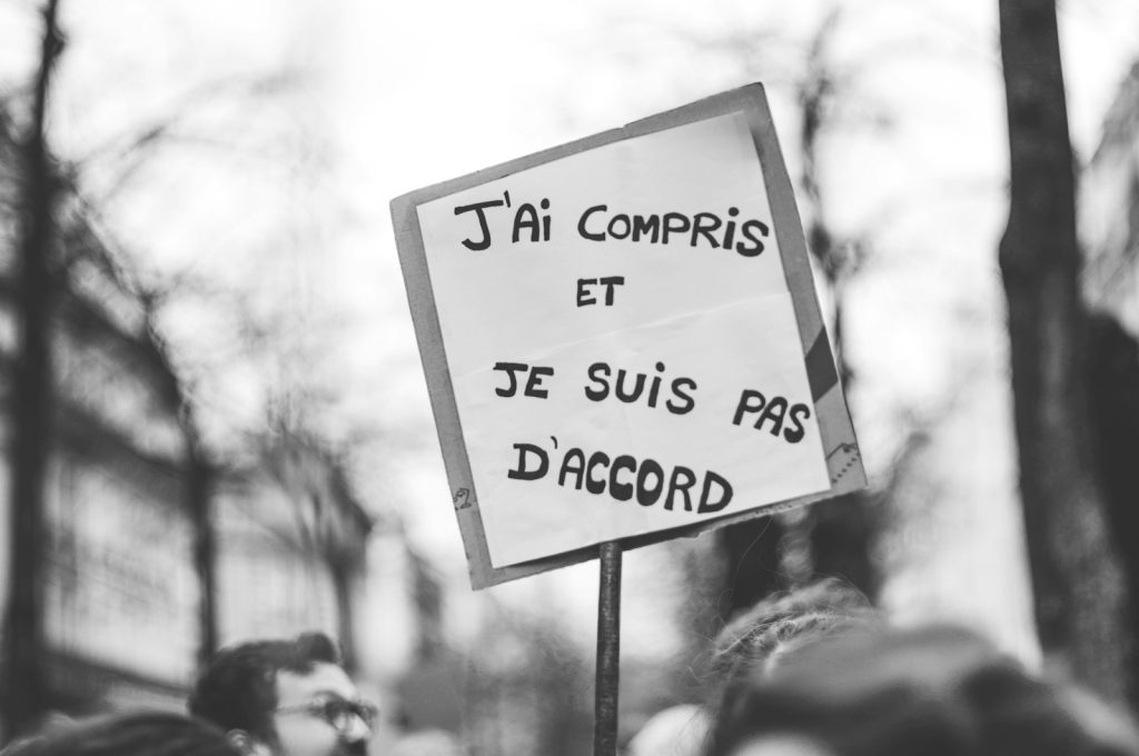 Incendie au Collège Léonard de Vinci : Les Parents en État d'Alerte